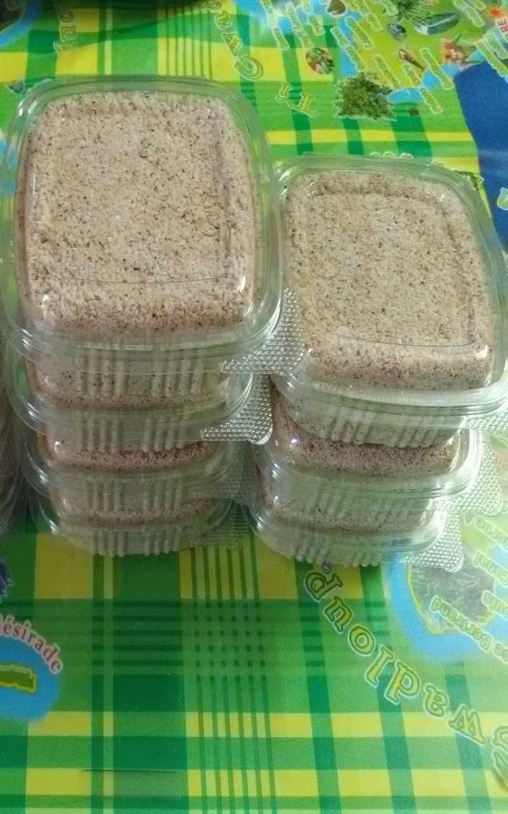 Poudre de coco en barquettes Guadeloupe